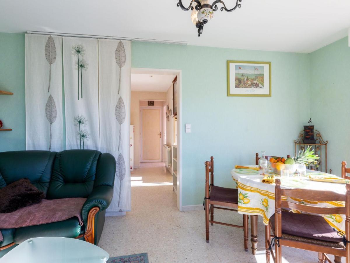 Apartment Le Neflier By Interhome เปโกมาส ภายนอก รูปภาพ